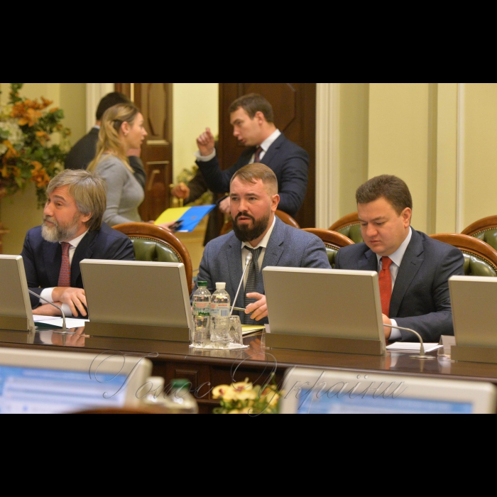 3 грудня 2018 погоджувальна рада Верховної Ради України.
Вадим Новинський-ОБ, Андрій Лозовой-РП, Віктор Бондар-Відродження.