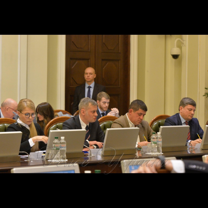 3 грудня 2018 погоджувальна рада Верховної Ради України.
Юлія Тимошенко-Батьківщина, Руслан Сидорович-Самопоміч, Максим Бурбак-НФ, Артур Герасимов-БПП.