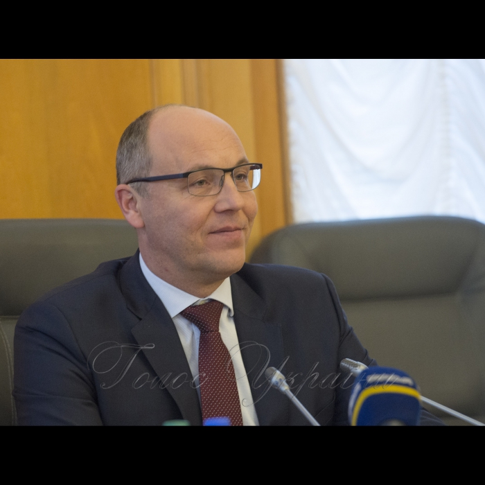 7 грудня 2018 Голова Верховної Ради України Андрій Парубій вручив Премії Верховної Ради України найталановитішим молодим ученим в галузі фундаментальних і прикладних досліджень та науково-технічних розробок за вагомий особистий внесок в інноваційний розвиток держави, значні наукові здобутки, плідну навчально-педагогічну діяльність.
