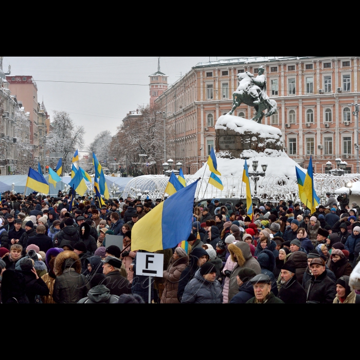 15 грудня 2018 Голова ВР України Андрій Парубій, президент України Петро Порошенко взяли участь у Об’єднавчому соборі українських православних церков, що пройшов у Софії Київській. 
