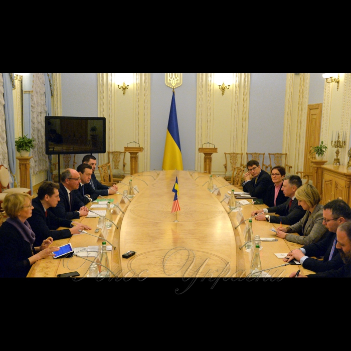 18 грудня 2018 Голова Верховної Ради України Андрій Парубій провів зустріч зі Спеціальним представником Державного департаменту США з питань України Куртом Волкером.