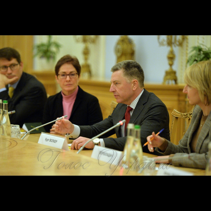 18 грудня 2018 Голова Верховної Ради України Андрій Парубій провів зустріч зі Спеціальним представником Державного департаменту США з питань України Куртом Волкером.