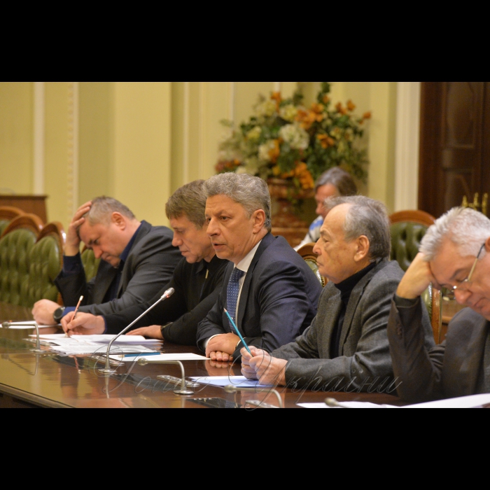 14 січня 2019 у Верховній Раді України відбулась зустріч народних депутатів Юрія Бойка, Юлія Іоффе та міністра енергетики та вугільної промисловості України Ігоря Насалика з представниками профспілок державних вугільних шахт України. На зустрічі учасники обговорили шляхи вирішення поточних проблем вугільної галузі України.
