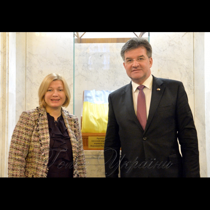 15 січня 2019 зустріч 1 заст. Голови ВР Ірини Геращенко з  Мірославом Лайчак - Міністр закордонних справ Словацької Республіки, Голова ОБСЄ Марцел Пешко - Посол, керівник Центру запобігання конфліктів ОБСЄ, Марек Шафін -Надзвичайний і Повноважний посол Словацької Республіки в Україні.
