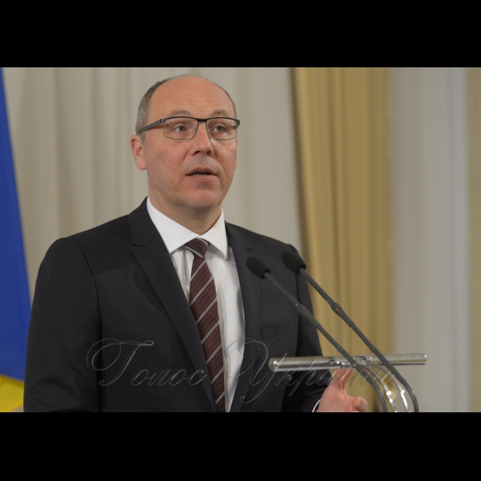 15 січня 2019 зустріч Голови Верховної Ради України Андрія Парубія з Головою Національної Ради Республіки Австрія Вольфгангом Соботкою.
По закінченню зустрічі – запис у книзі Почесних гостей, відвідання Високим гостем пленарного засідання Верховної Ради України.
Підхід Голови Верховної Ради України Андрія Парубія та  Голови Національної Ради Республіки Австрія Вольфгана Соботки до преси.