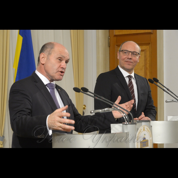 15 січня 2019 зустріч Голови Верховної Ради України Андрія Парубія з Головою Національної Ради Республіки Австрія Вольфгангом Соботкою.
По закінченню зустрічі – запис у книзі Почесних гостей, відвідання Високим гостем пленарного засідання Верховної Ради України.
Підхід Голови Верховної Ради України Андрія Парубія та  Голови Національної Ради Республіки Австрія Вольфгана Соботки до преси.