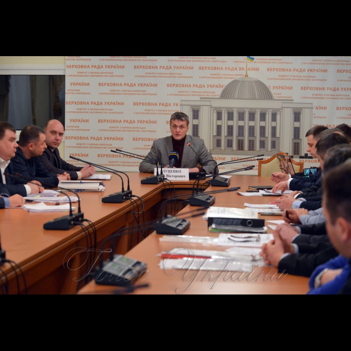 22 січня 2019 Голова підкомітету з питань взаємодії з громадянським суспільством Комітету Верховної Ради України з питань запобігання і протидії корупції Ігор Луценко під час позачергового засідання підкомітету з питань взаємодії з громадянським суспільством Комітету Верховної Ради України з питань запобігання і протидії корупції на тему: «Корупційні схеми у сфері технічного контролю транспортних засобів».
У заході взяли участь народні депутати України, представники Міністерства інфраструктури України, Міністерства внутрішніх справ України, Головного сервісного центру Міністерства внутрішніх справ України, Національної поліції України, Національного агентства з акредитації України, представники громадських організацій, незалежна громадськість та експерти. 