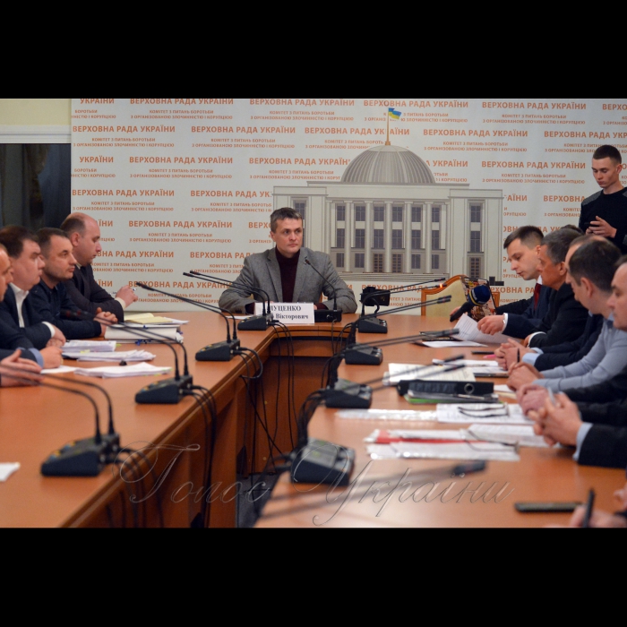 22 січня 2019 Голова підкомітету з питань взаємодії з громадянським суспільством Комітету Верховної Ради України з питань запобігання і протидії корупції Ігор Луценко під час позачергового засідання підкомітету з питань взаємодії з громадянським суспільством Комітету Верховної Ради України з питань запобігання і протидії корупції на тему: «Корупційні схеми у сфері технічного контролю транспортних засобів».
У заході взяли участь народні депутати України, представники Міністерства інфраструктури України, Міністерства внутрішніх справ України, Головного сервісного центру Міністерства внутрішніх справ України, Національної поліції України, Національного агентства з акредитації України, представники громадських організацій, незалежна громадськість та експерти. 