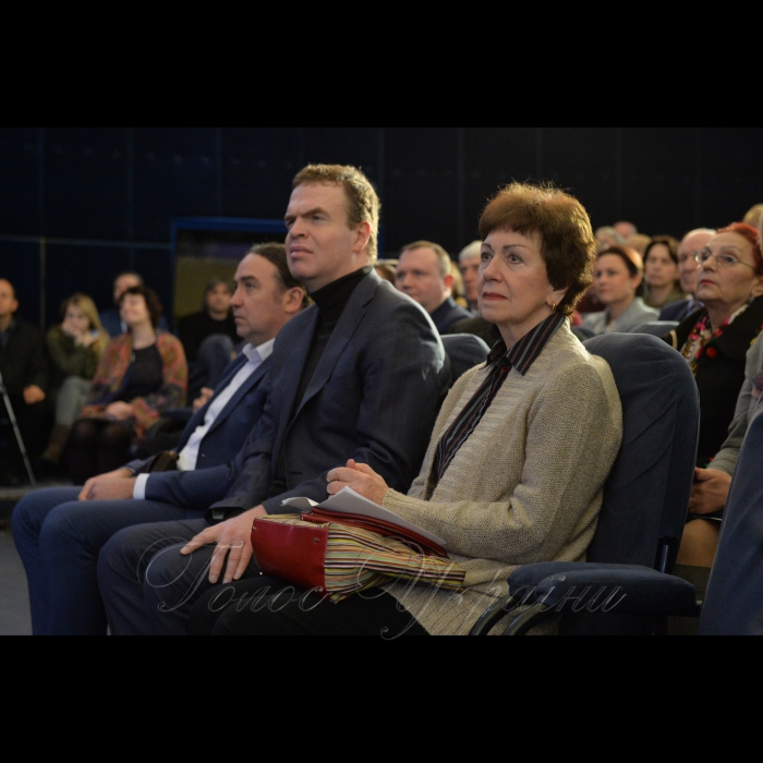 28 січня 2019 вшанування пам’яті першого космонавта України Леоніда Каденюка. Дружина космонавта Віра Юріївна і син Дмитро.