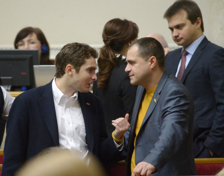 26 лютого 2019 пленарне засідання Верховної Ради України.
Голова Верховної Ради України А.Парубій відкрив ранкове засідання. 
Головуючий нагадав, що рівно п’ять років тому, 26 лютого, у Сімферополі відбувся масовий мітинг українців та кримських татар на підтримку цілісності України. Дмитро Білоцерковець БП, Богдан Матківський БП.