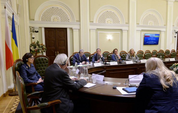 7 березня 2019 у Верховній Раді відбулася Одинадцята сесія Парламентської асамблеї України і Республіки Польща.   
Відкрила засідання сесії Співголова української частини ПА, Заступник Голови Верховної Ради України Оксана Сироїд. На початку виступу Оксана Сироїд зазначила, що напередодні, впродовж двох днів, українські і польські парламентарії отримали досвід, побачили, відчули причини і можливі наслідки війни, яку Росія веде проти України.