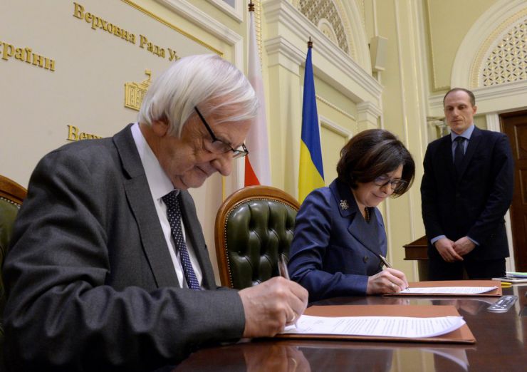 7 березня 2019 у Верховній Раді відбулася Одинадцята сесія Парламентської асамблеї України і Республіки Польща.   
Відкрила засідання сесії Співголова української частини ПА, Заступник Голови Верховної Ради України Оксана Сироїд. На початку виступу Оксана Сироїд зазначила, що напередодні, впродовж двох днів, українські і польські парламентарії отримали досвід, побачили, відчули причини і можливі наслідки війни, яку Росія веде проти України.
