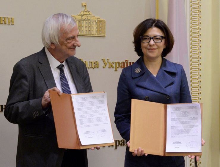 7 березня 2019 у Верховній Раді відбулася Одинадцята сесія Парламентської асамблеї України і Республіки Польща.   
Відкрила засідання сесії Співголова української частини ПА, Заступник Голови Верховної Ради України Оксана Сироїд. На початку виступу Оксана Сироїд зазначила, що напередодні, впродовж двох днів, українські і польські парламентарії отримали досвід, побачили, відчули причини і можливі наслідки війни, яку Росія веде проти України.