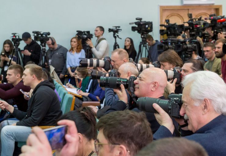 12 березня 2019 Міністр внутрішніх справ України Арсен Аваков, голова Центральної виборчої комісії Тетяна Сліпачук, генеральний прокурор України Юрій Луценко та голова Служби безпеки України Василь Грицак під час брифінгу, присвяченого поточним питанням підготовки та проведення чергових виборів президента України (31 березня 2019 року).