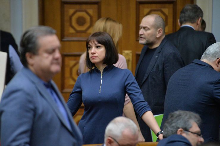 12 березня 2019 пленарне засідання Верховної Ради України.
А.Парубій оголосив початок розгляду правок до проекту Закону про забезпечення функціонування української мови як державної (№ 5670-д), розгляд якого у другому читанні було розпочато 28 лютого.
