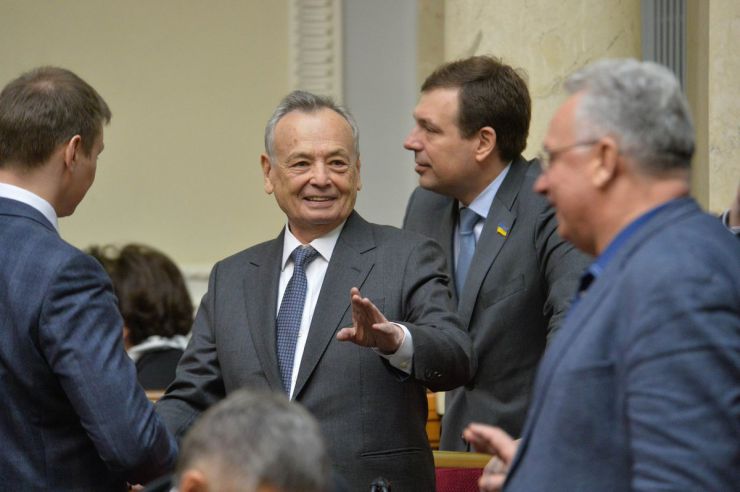 14 березня 2019 пленарне засідання Верховної Ради України.
Народні депутати продовжили розгляд проекту Закону про забезпечення функціонування української мови як державної (№ 5670-д), розгляд якого у другому читанні було розпочато 28 лютого. 
І.Геращенко запросила на трибуну голову Комітету з питань культури і духовності Миколу Княжицького.
Юлій Іоффе-позафрак.