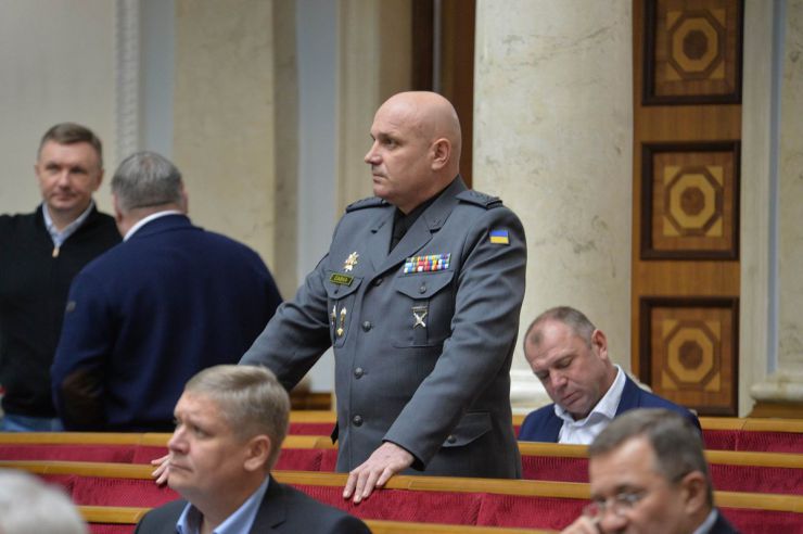 13 березня 2019 пленарне засідання Верховної Ради України.
А.Парубій оголосив про продовження розгляду правок до проекту Закону про забезпечення функціонування української мови як державної (№ 5670-д), розгляд якого у другому читанні було розпочато 28 лютого. Іван Савка-НФ.