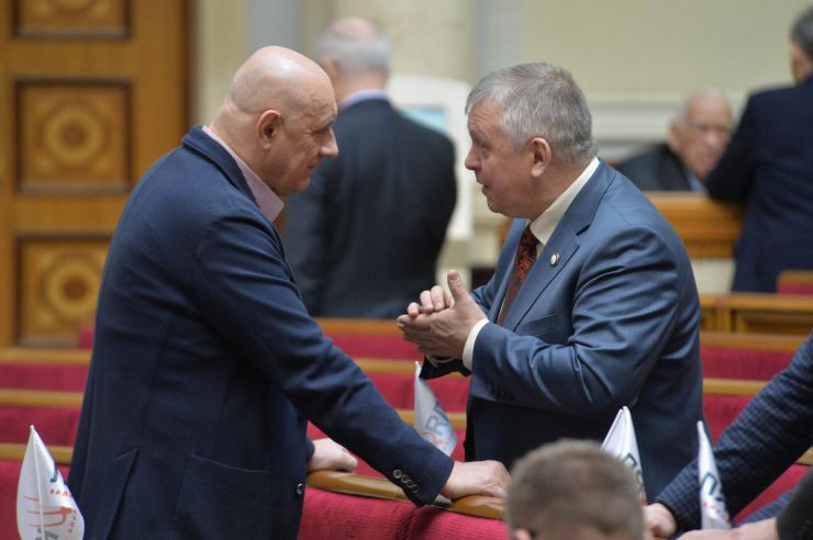 13 березня 2019 пленарне засідання Верховної Ради України.
А.Парубій оголосив про продовження розгляду правок до проекту Закону про забезпечення функціонування української мови як державної (№ 5670-д), розгляд якого у другому читанні було розпочато 28 лютого. Іван Мирний-ОБ, Олег Купрієнко – РП.