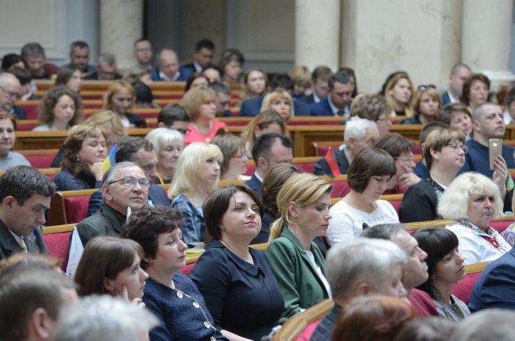 10 квітня 2019 Парламентські слухання на тему: «Збалансований розвиток людського капіталу в Україні: завдання освіти і науки».
Мета парламентських слухань полягає у необхідності обговорення ключових проблем у сфері освіти і науки, розв’язання яких забезпечить збалансований розвиток і збереження людського капіталу в Україні, ефективне використання інтелектуального потенціалу та сприятиме створенню конкурентоспроможної ринкової економіки.