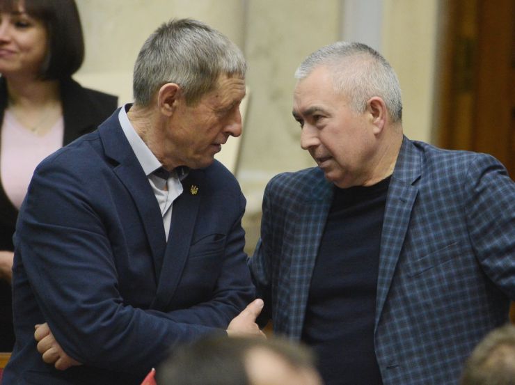 11 квітня 2019 пленарне засідання Верховної Ради України.
Голова Верховної Ради Андрій Парубій запросив на трибуну голову Комітету з питань культури і духовності Миколу Княжицького. 
Парламент перейшов до розгляду проекту Закону про забезпечення функціонування української мови як державної (№ 5670-д), розгляд якого у другому читанні було розпочато 28 лютого. Іван Спориш БП, Володимир Арешонков БП.