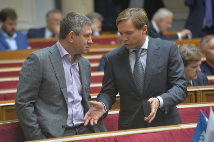 23 квітня 2019 пленарне засідання Верховної Ради України.
Парламент перейшов до розгляду проекту Закону про забезпечення функціонування української мови як державної (№ 5670-д), розгляд якого у другому читанні було розпочато 28 лютого.
