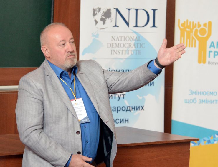 10 травня 2019 народний депутат України Віктор Чумак під час Національного дебатного турніру з політичних реформ (виборча, антикорупційна та реформа політичних фінансів) на тему