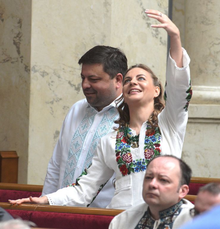 16 травня 2019 пленарне засідання Верховної Ради України.
Голова Верховної Ради Андрій Парубій привітав народних депутатів, працівників Апарату та всіх українців з Днем вишиванки.
Прийнято Закон 