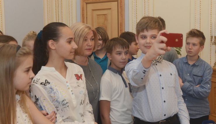 22 травня 2019 перший заступник Голови Верховної Ради України Ірина Геращенко взяла участь у нагородженні цінним подарунком Голови Верховної Ради України рекордсмена Національного реєстру рекордів України А.Куделя.