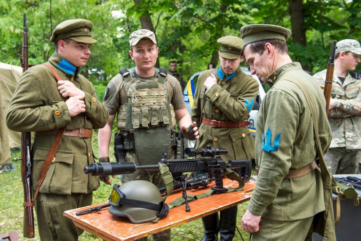 25 травня 2019 місто Боярка (Київська обл.). У рамках IV Всеукраїнського історично-музичного фестиваля «Під Покровом Тризуба» у Боярці що на Київщині, відбувся перший open-air 2019 року. Безумовно родзинкою цьогорічного дійства стала військово-історична реконструкція бою травня 1920 року. 