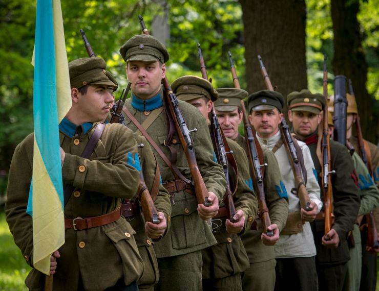 25 травня 2019 місто Боярка (Київська обл.). У рамках IV Всеукраїнського історично-музичного фестиваля «Під Покровом Тризуба» у Боярці що на Київщині, відбувся перший open-air 2019 року. Безумовно родзинкою цьогорічного дійства стала військово-історична реконструкція бою травня 1920 року. 