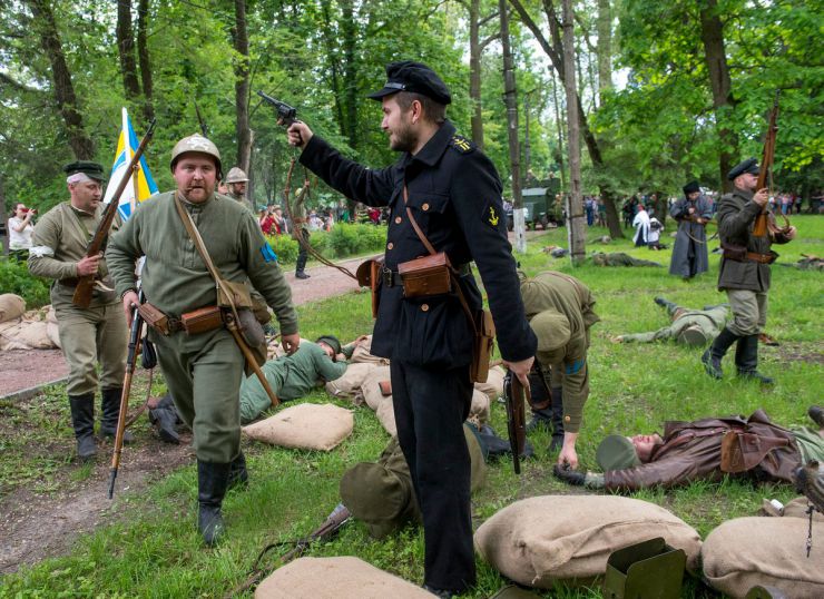 25 травня 2019 місто Боярка (Київська обл.). У рамках IV Всеукраїнського історично-музичного фестиваля «Під Покровом Тризуба» у Боярці що на Київщині, відбувся перший open-air 2019 року. Безумовно родзинкою цьогорічного дійства стала військово-історична реконструкція бою травня 1920 року. 
