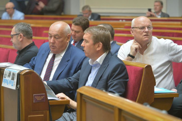 Пленарне засідання Верховної Ради України
Головуючий на засіданні повідомив, що першим пропонується розглянути блок питань соціальної політики, а наступним - блок питань місцевого самоврядування.
Прийнято Постанову 