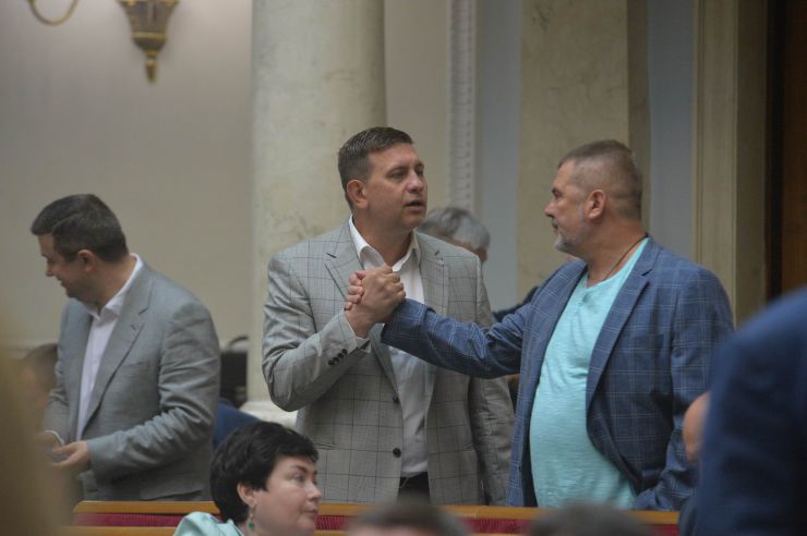 Пленарне засідання Верховної Ради України
Головуючий на засіданні повідомив, що першим пропонується розглянути блок питань соціальної політики, а наступним - блок питань місцевого самоврядування.
Прийнято Постанову 