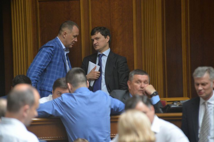 Пленарне засідання Верховної Ради України
Головуючий на засіданні повідомив, що першим пропонується розглянути блок питань соціальної політики, а наступним - блок питань місцевого самоврядування.
Прийнято Постанову 