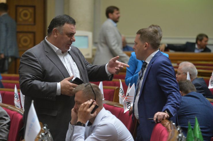 Пленарне засідання Верховної Ради України
Головуючий на засіданні повідомив, що першим пропонується розглянути блок питань соціальної політики, а наступним - блок питань місцевого самоврядування.
Прийнято Постанову 
