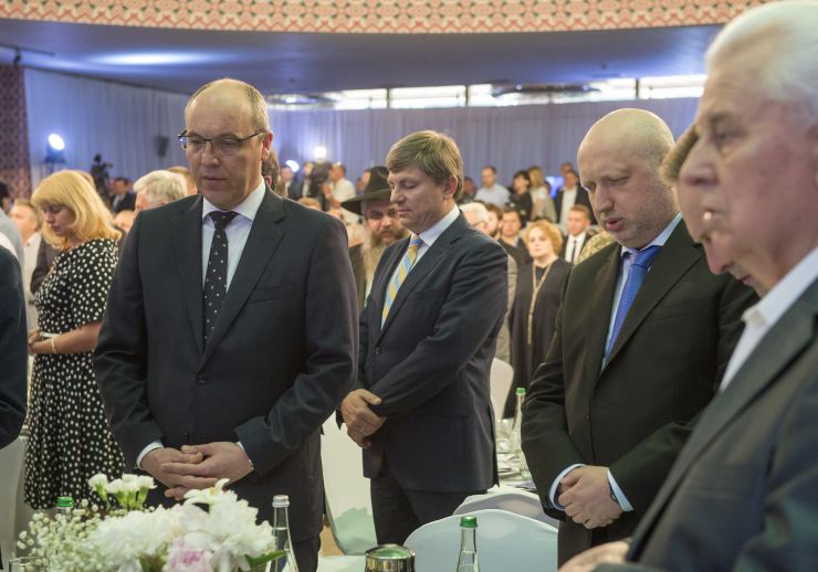 Голова Верховної Ради України Андрій Парубій взяв участь у Молитовному сніданку,
який проходив у  Міжнародному конгрес-центрі 