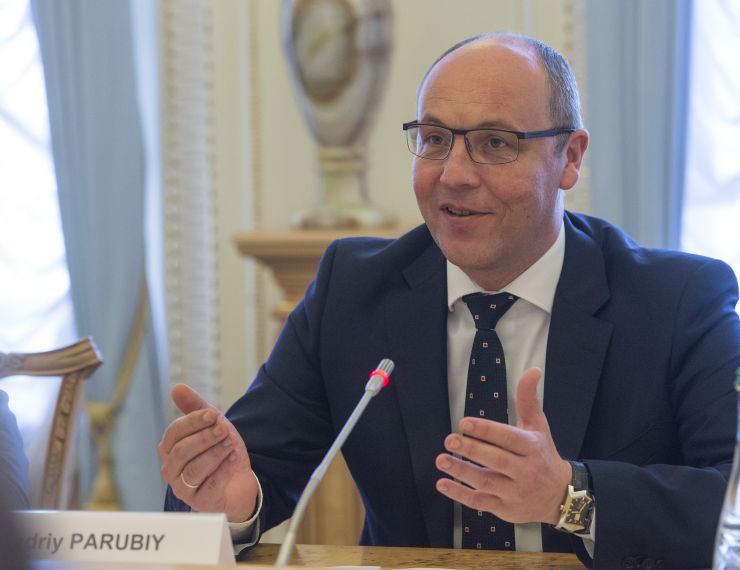 Зустріч Голови Верховної Ради України Андрія Парубія з міжнародною делегацією, яка прибула для участі в VIII Національному Молитовному Сніданку України на чолі з конгресменом США від штату Мічіган Тімом Уолбергом

У зустрічі взяли участь: Павло Унгурян - народний депутат України, член депутатської фракції Політичної партії «Народний фронт», координатор Національного Молитовного Сніданку України, Тім Уолберг-Конгресмен США від штату Мічіган, Боб Макюен - Конгресмен США п’ятьох скликань, голова Ради з питань національної політики США, Даг Бьорлі - Керівник оргкомітету Президентського Національного Молитовного Сніданку США.