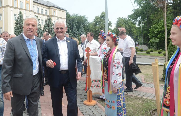 30 травня 2019 Національний університет біоресурсів і природокористування України (НУБіП) відзначив свій 121-й день народження.
Ректор НУБІП Станіслав Ніколаєнко, голова Комітету з питань науки і освіти Верховної Ради України Олександр Співаковський.
