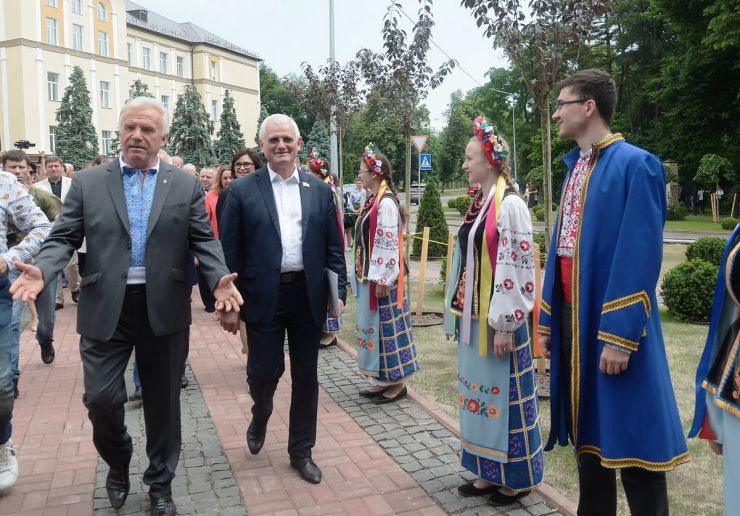 30 травня 2019 Національний університет біоресурсів і природокористування України (НУБіП) відзначив свій 121-й день народження.
Ректор НУБІП Станіслав Ніколаєнко, голова Комітету з питань науки і освіти Верховної Ради України Олександр Співаковський.