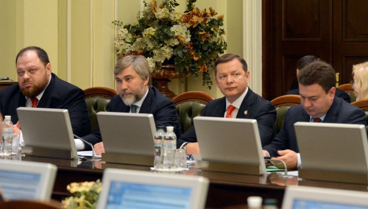 3 червня 2019 засідання Погоджувальної ради у Верховній Раді України.
Руслан Стефанчук, Вадим Новинський (ОП), Олег Ляшко (РП), Віктор Бондар (Відро).