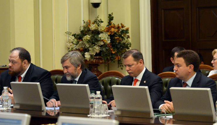 3 червня 2019 засідання Погоджувальної ради у Верховній Раді України.
Руслан Стефанчук, Вадим Новинський (ОП), Олег Ляшко (РП), Віктор Бондар (Відро).