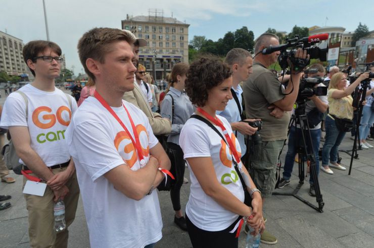 7 червня 2019 у Києві на Майдані Незалежності відбулося відкриття найбільшої волонтерської програми Східної Європи - GoCamp. Близько 100 іноземних волонтерів із 50 країн світу долучаться до створення масштабного арт-об'єкту та представлять власні враження про Україну. 