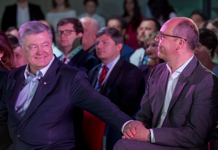 9 червня 2019 лідер партії, екс-президент України Петро Порошенко, Голова Верховної Ради України Андрій Парубій з командою під час з'їзду партії 
