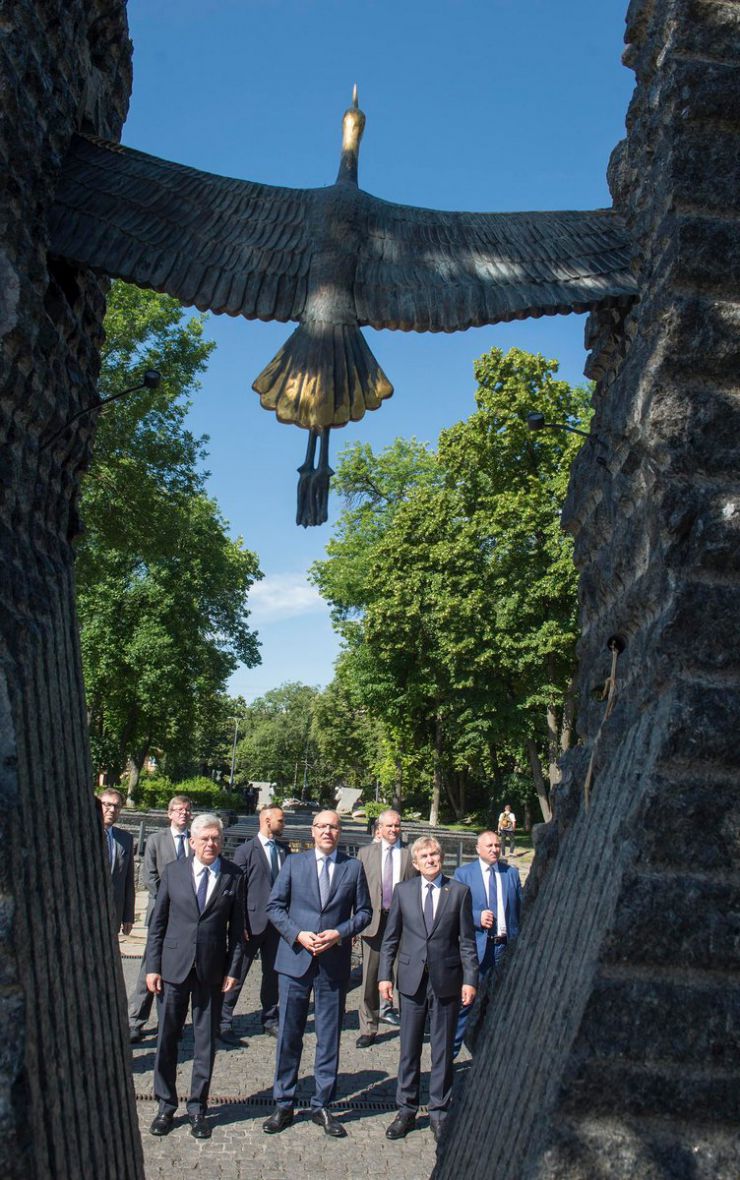 8 червня 2019 Х Сесія Міжпарламентської асамблеї Верховної Ради України, Сейму Литовської Республіки та Сейму і Сенату Республіки Польща «Безпека. Розвиток. Демократія. Сильні разом».
Церемонія вшанування пам’яті  жертв Голодомору.
