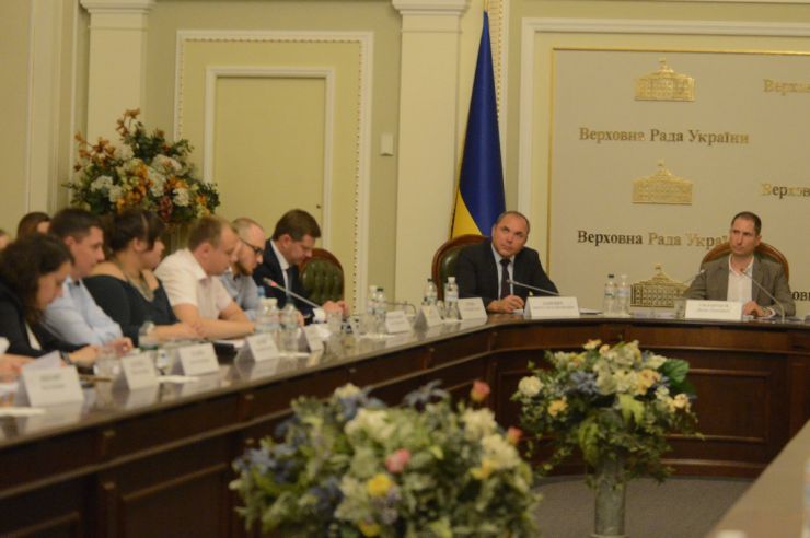 13 червня 2019 відбулися комітетські слухання на тему: «Соціальний захист молоді та інших вразливих категорій населення».
У заході взяли участь: народні депутати України, представники центральних та місцевих органів виконавчої влади, громадських та міжнародних організацій.