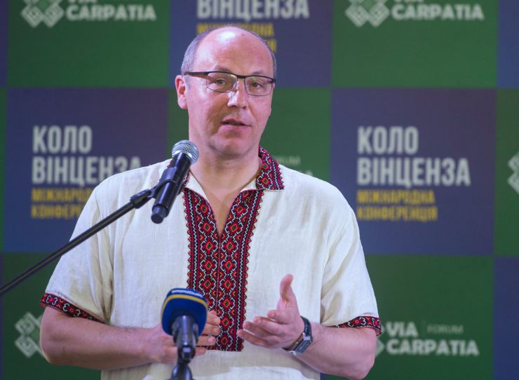 14 червня 2019 Міжнародна конференція «Коло Вінценза: Україна на переломі».
Голова ВР України Андрій Парубій виступив на відкритти конференції «Коло Вінценза: Україна на переломі» смт. Верховина, Івано-Франківська область.