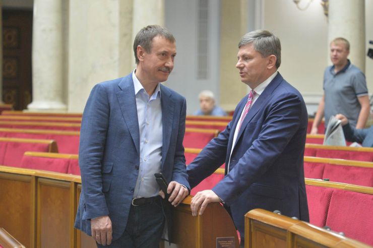 21 червня 2019 пленарне засідання Верховної Ради України.
Головуючий повідомив, що в пленарному засіданні беруть участь члени Кабінету Міністрів на чолі з Першим віце-прем’єр-міністром Степаном Кубівим. Розпочалася 