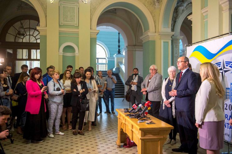 24 червня 2019 Голова Верховної Ради України Андрій Парубій взяв участь у засіданні Міжпарламентської Ради Україна-НАТО (23-25 червня, м. Львів). Національний університет «Львівська політехніка.
