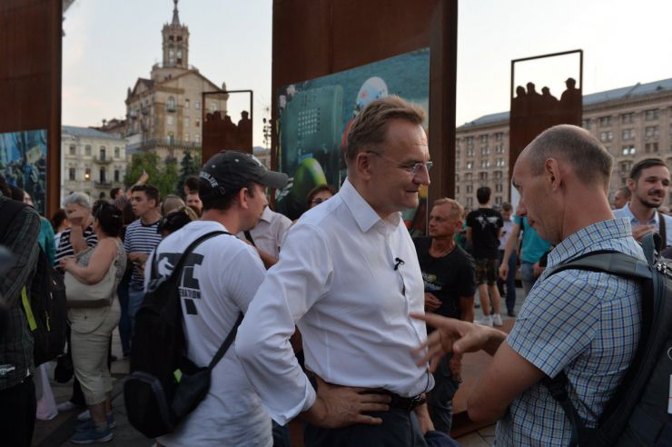 2 липня 2019 Київ, Майдан Незалежності.
Акція “Терпіти більше не можна” проти затвердження ЦВК Шарія і Клюєва кандидатами в депутати.