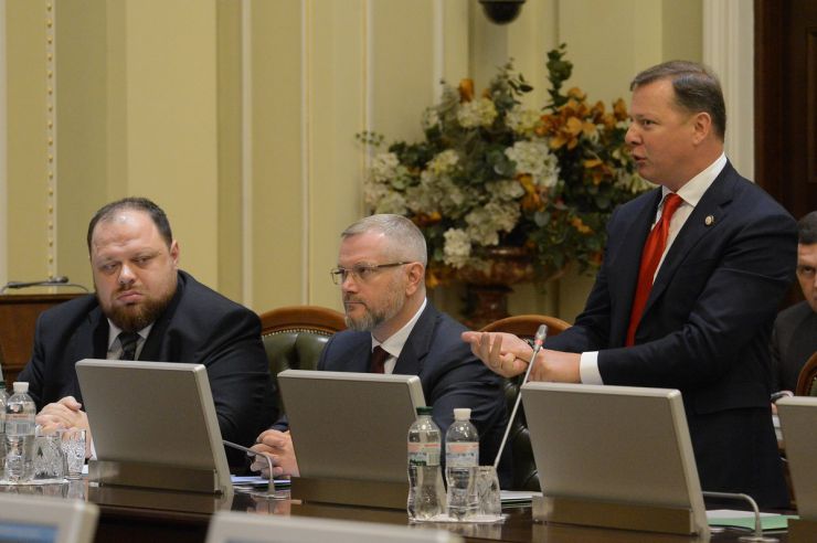 8 липня 2019 засідання Погоджувальної Ради Верховної Ради України. Представник президента у ВР Руслан Стефанчук, Олександр Вілкул (ОП), Олег Ляшко (РП).